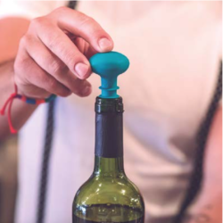 BOUCHON DE BOUTEILLE DE VIN EN SILICONE TURQUOISE "MAID" VIGAR 8629