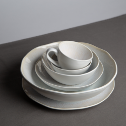 GRANDE ASSIETTE en céramique émail réactif ø 26,7 x h 3 cm "Nuage"