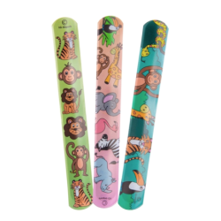 Bracelet à  clapet animaux de la jungle vert 21,5 cm